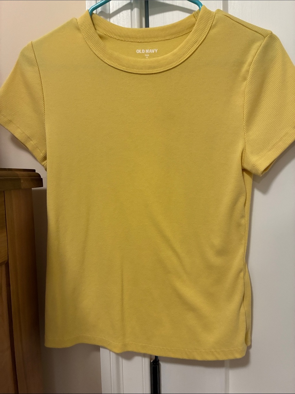 Old Navy Sunny Yellow Ribbed Short Sleeve Tee